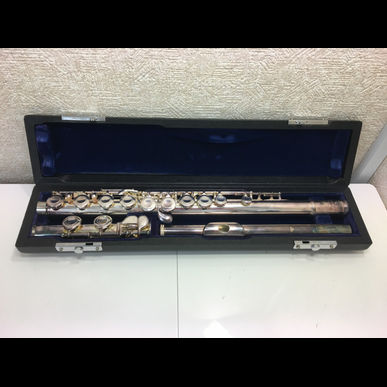 鴻巣で楽器、フルートの買取りならスリーアローズ鴻巣店へ