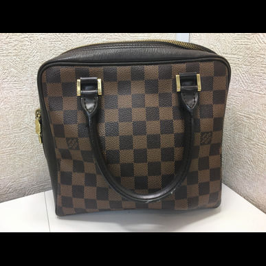 鴻巣でヴィトン製品の高価買取ならスリーアローズ鴻巣店