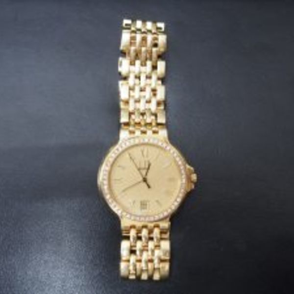 鴻巣でブランドの腕時計を高価買取しているスリーアローズ鴻巣店へ