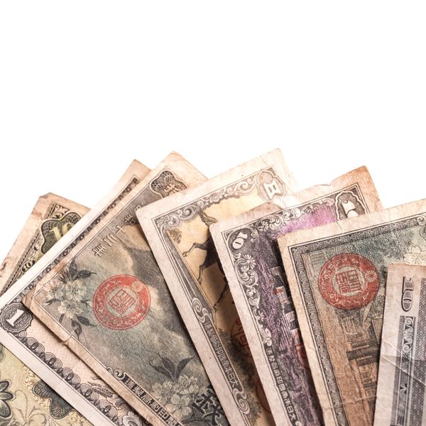 鴻巣で古銭、小判の無料査定、高価買取ならスリーアローズ鴻巣店へ