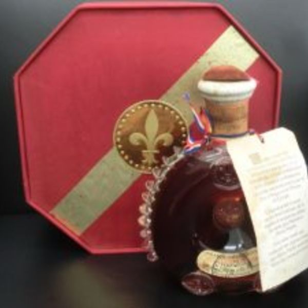 鴻巣市の方も各種お酒・レミーマルタンの高価買取ならスリーアローズ鴻巣店