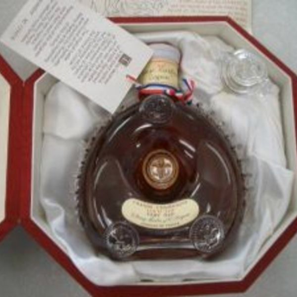 東松山市の方も各種お酒・ルイ13世の高価買取ならスリーアローズ鴻巣店へ