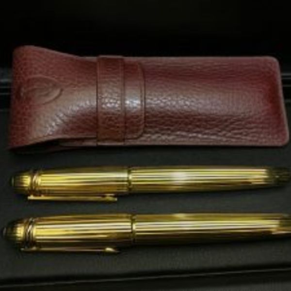 東松山市の方もブランド・カルティエの高価買取ならスリーアローズ鴻巣店へ