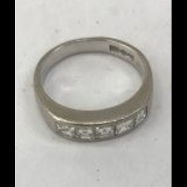 熊谷市の方もダイヤモンドの無料査定・高価買取ならスリーアローズ鴻巣店へ