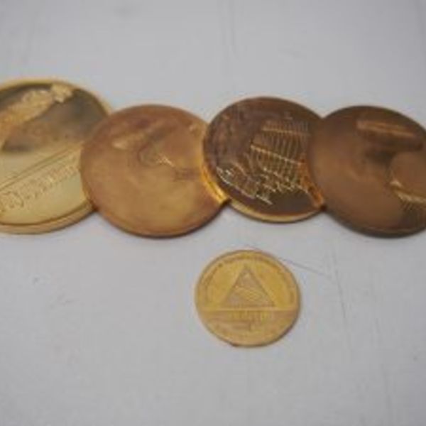 桶川市の方も金メダルの無料査定・高価買取ならスリーアローズ鴻巣店へ