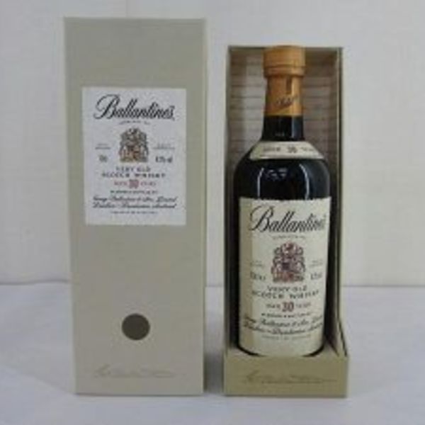 行田市の方もお酒・バランタインの高価買取ならスリーアローズ鴻巣店へ