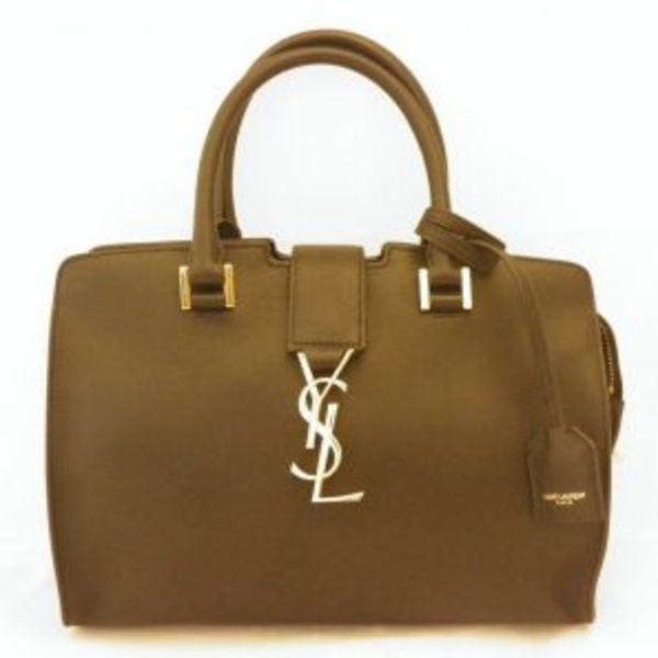 吉見町の方もサンローランのバッグの高価買取ならスリーアローズ鴻巣店へ