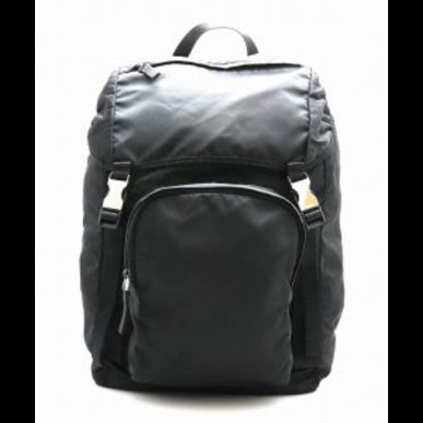 東松山市の方もプラダ・リュックの高価買取ならスリーアローズ鴻巣店へ