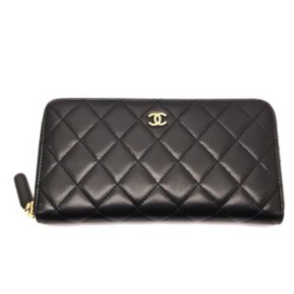 蓮田市の方もシャネル製品・財布の高価買取ならスリーアローズ鴻巣店へ