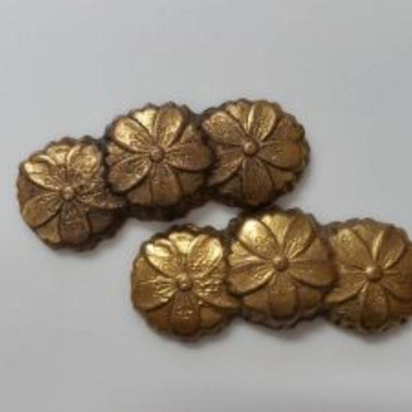 滑川町の方も刀装具・装飾目貫の高価買取ならスリーアローズ鴻巣店へ